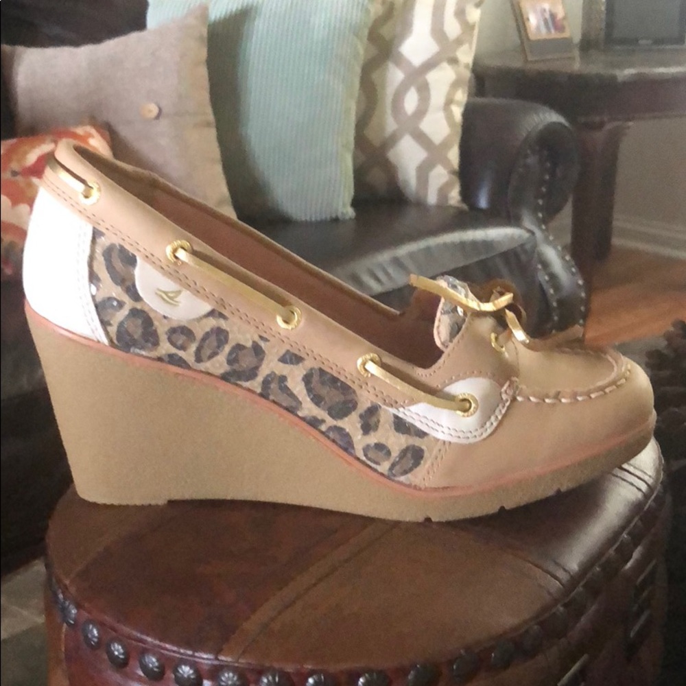 Sperry Wedges size 8.5
